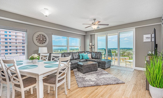 Ocean View Halifax Estates Condo | Aruba Condo - Ocean/River View #607