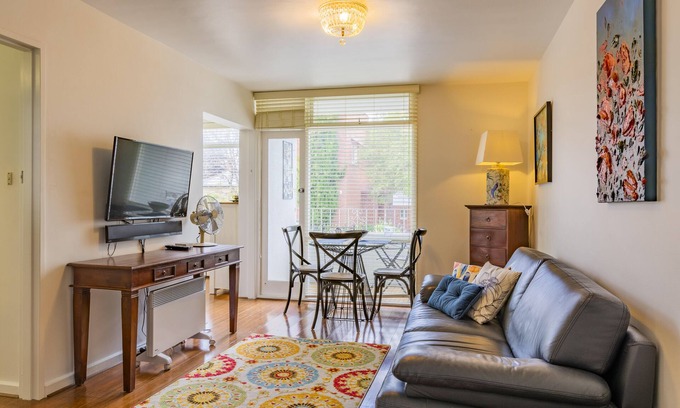 Battery Point Apartment | Arwen's Abode by Salamanca