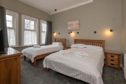 Headingley Hotel | Ascot Grange Hotel - Voujon Resturant