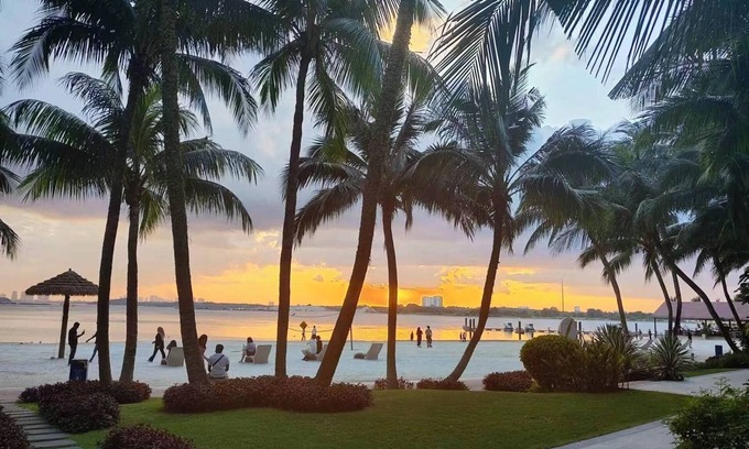 Central District Apartment | Astonishing Ocean View 3 Bedroom/Netflix/Memory Foam Mattresses