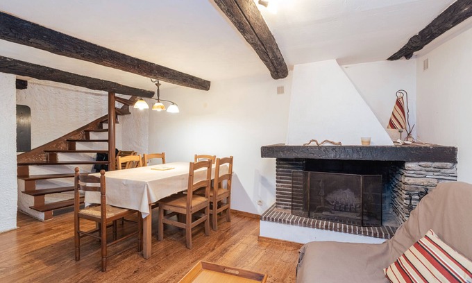 Ceret House | At Petit Paris, Center of Céret