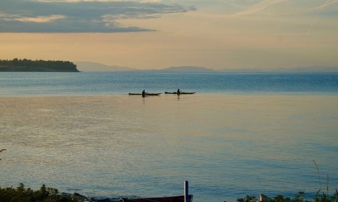 Comox House | At the beach, in a Heritage Home, priceless!