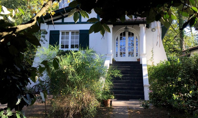 Pyla-sur-Mer Villa | At the Pyla, in the heart of the Corniche district, family villa under the pines