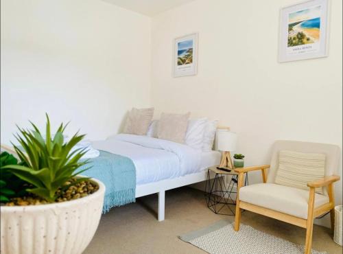 Poole Bed & Breakfast | Atlantic attic