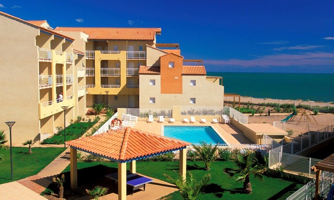 Valras-Plage Condo | Au Bord de l'eau ! Apt + Accès Piscine Extérieure