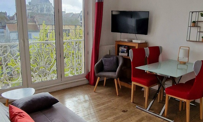 Old Town Apartment | Au Coeur de Ville