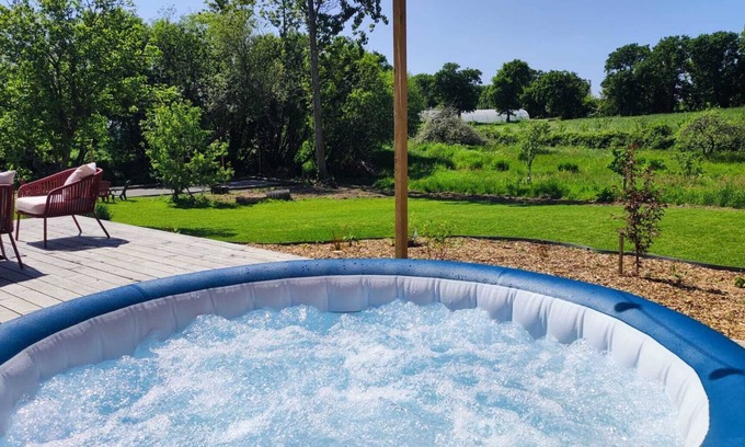 Berven House | Au verger de rostiviec, Gîte Nature et Mer