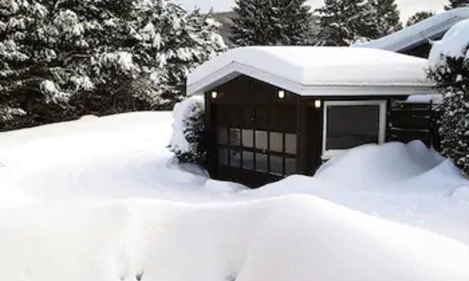 Mont-Tremblant Hotel | Auberge Mountain View Inn