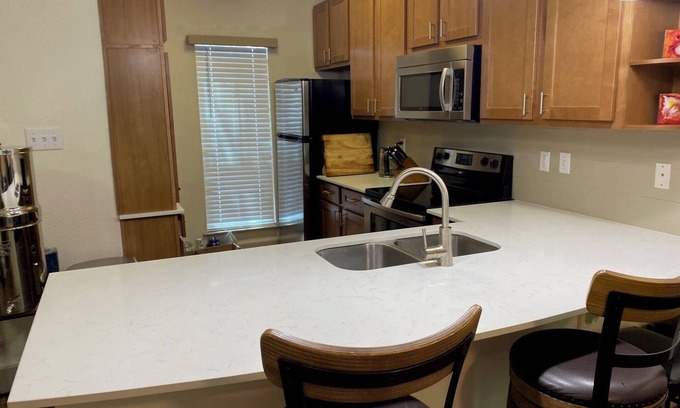 Barton Hills Apartment | Austin Oasis on the Greenbelt