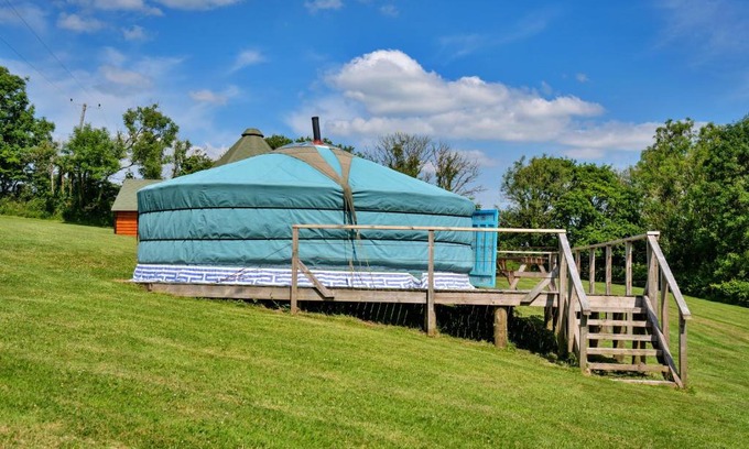 Okehampton Apartment | Authentic Mongolian Yurt