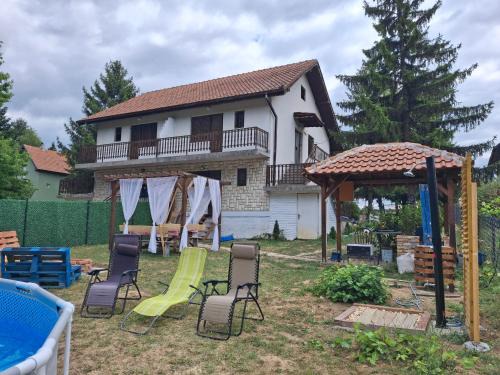 Mladenovac House | Avalski put
