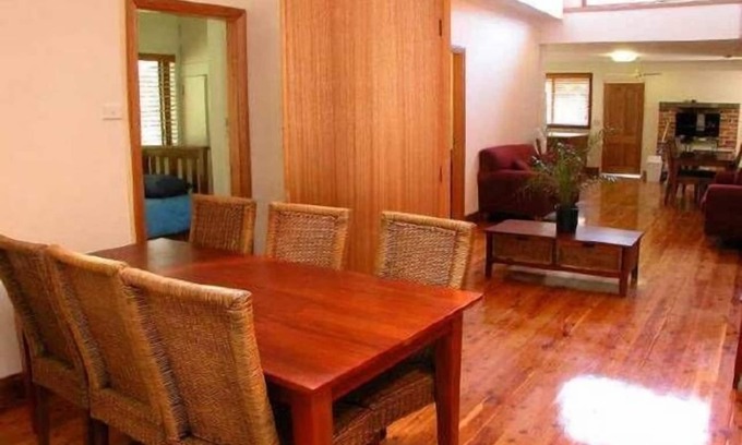 North Avoca House | Avoca, Lakeside & Beachside