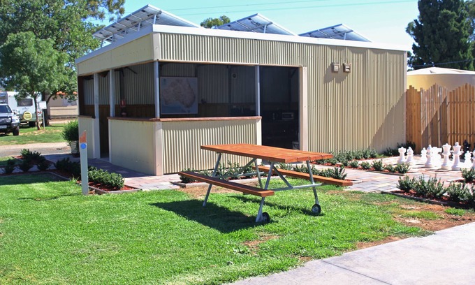 Maiden Gully House | Avondel Caravan Park