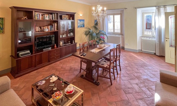 Bibbiena Apartment | Awesome apartment in Bibbiena with WiFi