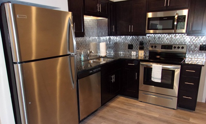 Mesta Park Apartment | Awesome, Fully Furnished, Short Term Rental near Midtown - Downtown