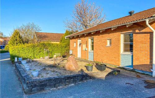 Akarp House | Awesome Home In Åkarp With Kitchen