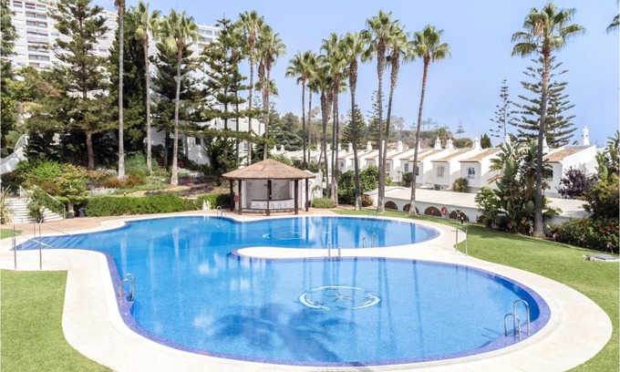 Torrequebrada House | Awesome Home In Benalmádena With Sauna