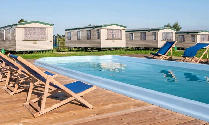 Sarbinowo House | Awesome home in Sarbinowo