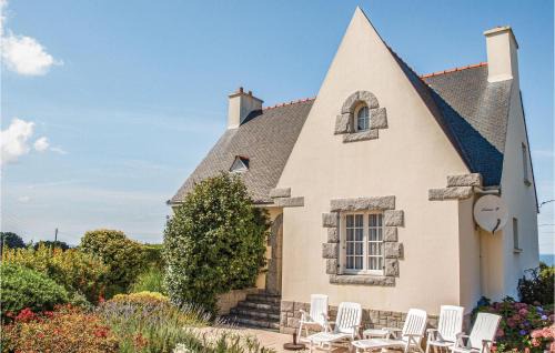 Trevou-Treguignec House | Awesome Home In Trévou Treguignec