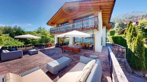 Saint-Pierre-de-Clages Ski Chalet | Axaari - VIEW & SUNNY chalet 10 pers