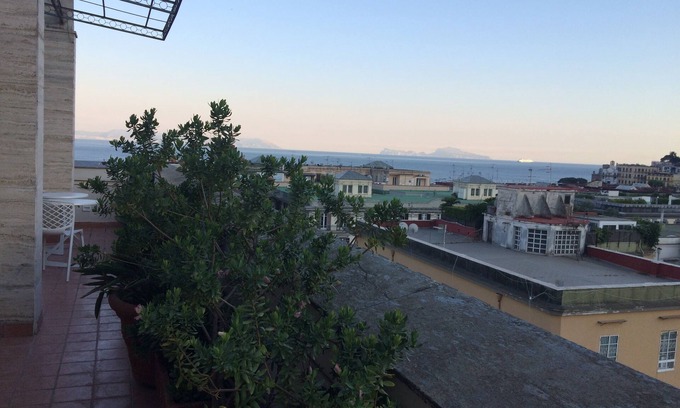 Chiaia Bed & Breakfast | B&B "Casa Miranapoli" Panoramic double room with view