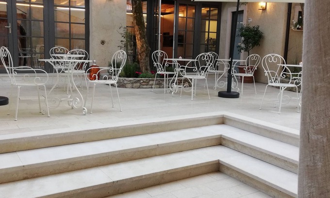 Villavetro Bed & Breakfast | B&B Corte Alma Spa and Luxury Home