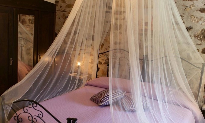 Brienza Bed & Breakfast | B&B La Voce del Fiume: room "Amethyst"
