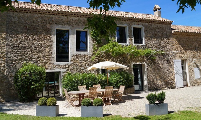 Faucon Bed & Breakfast | B&B Le Mas de Colongene