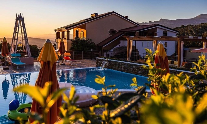 Aquara Other | B&B Masusà, Wifi, swimming pool, restaurant, bar, free parking, nature.