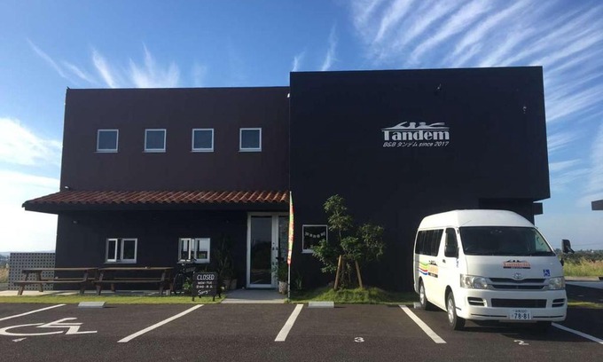 Ginoza Hotel | Ｂ＆ＢTandem