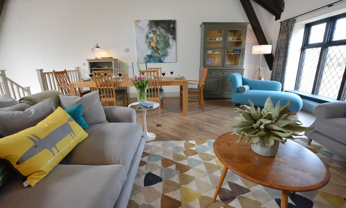 Thorpeness Cottage | Badminton, Thorpeness