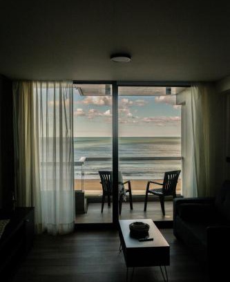 Constitucion Apartment | Balcones del mar