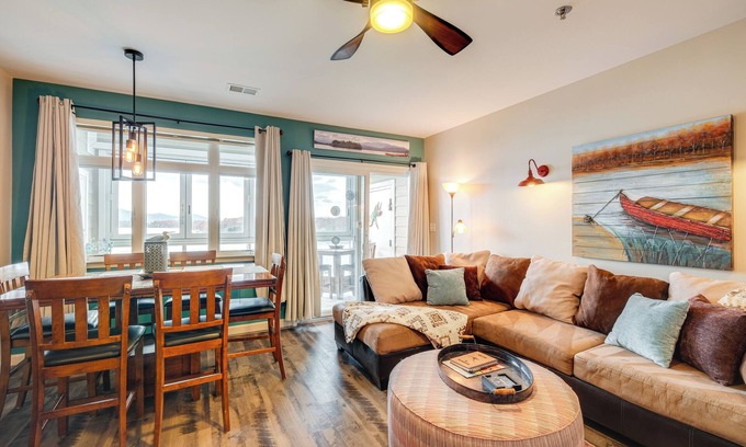 Smith Mountain Lake Condo | Balcony & Serene Views: Cozy Condo in Huddleston!