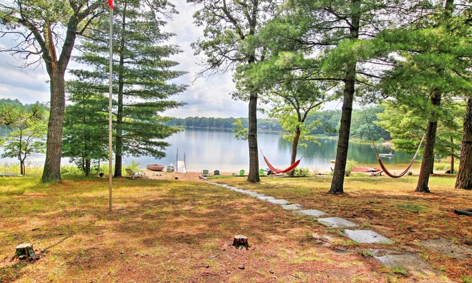 Baldwin Cabin | Baldwin Cabin w/Private Beach on Little Lake!