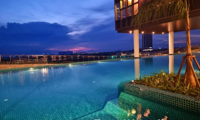 Malacca City Apartment | Bali Residences by Fauzah Muslim Homestay