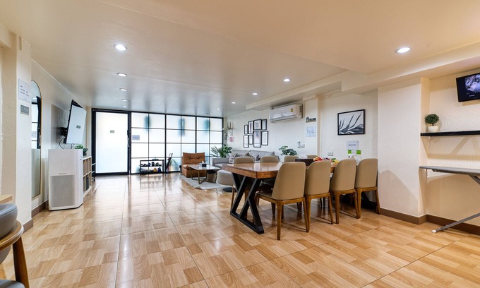 Makkasan House | Bangkok Watergate Townhouse