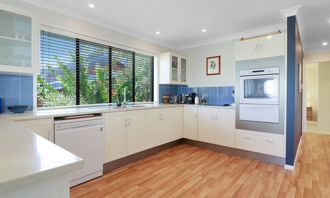 Meikleville Hill House | Banika House, Your Seaside Sanctuary!