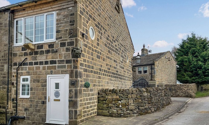 Bingley Cottage | Bank Top Mews - UK49214