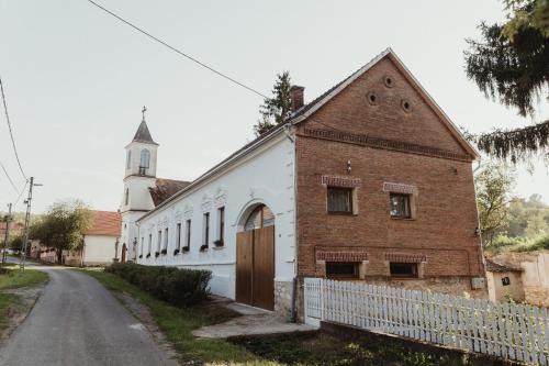 Magyarhertelend Apartment | Barátúri Barátok Vendégház