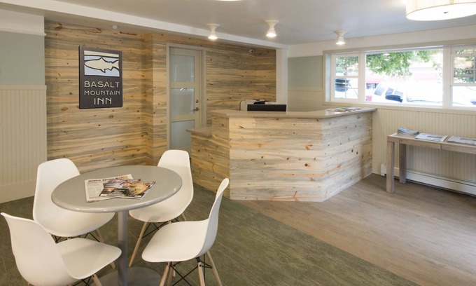 Basalt Hotel | Basalt Mountain Inn