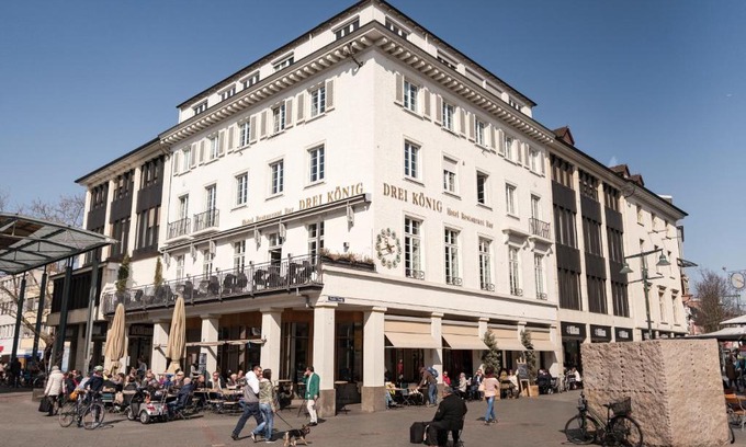Loerrach Bed & Breakfast | BASE II - Das Bed & Breakfast bei Basel (Lörrach)