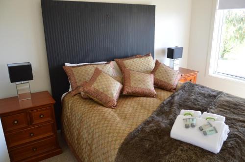 Mount Panorama House | BATHURST GOLDFIELDS RESIDENCE on MOUNT PANORAMA