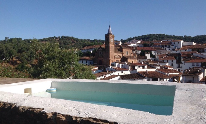 Valdelarco Cottage | Bau Ksar Casas Valdelarco for 4 people