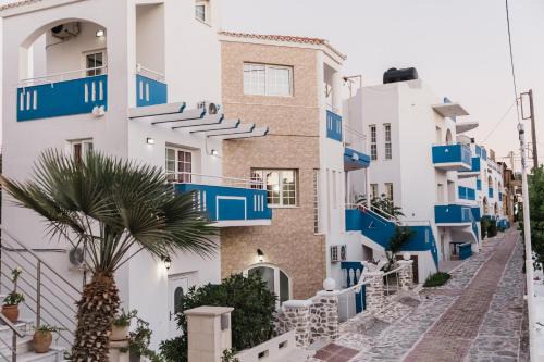 Platanias Town Apartment | Bay View Apartments