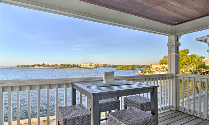Coquina Key Condo | Bayfront Condo 3 Mi to Downtown St. Petersburg