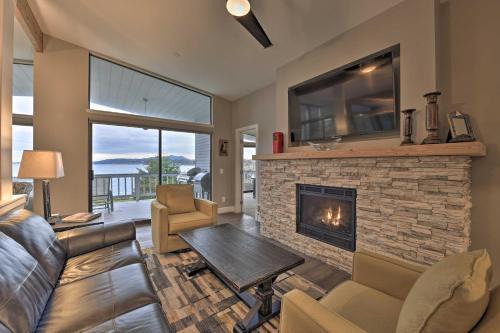 Anacortes House | Bayfront Home - Take Ferry to the San Juan Islands