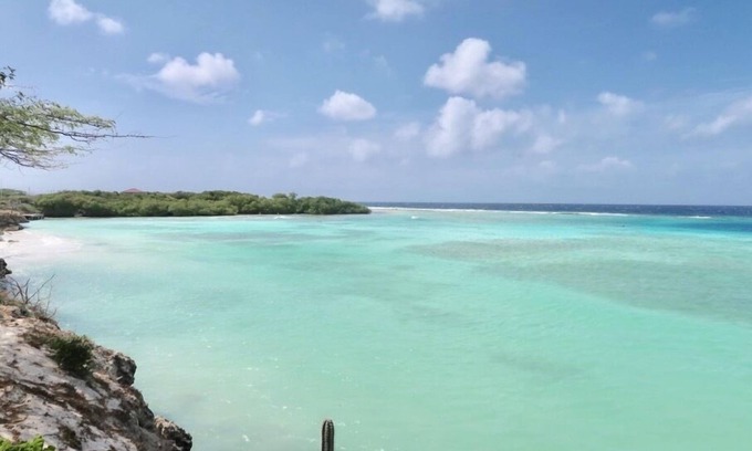 Pos Chiquito House | Beach Front Honeymoon B