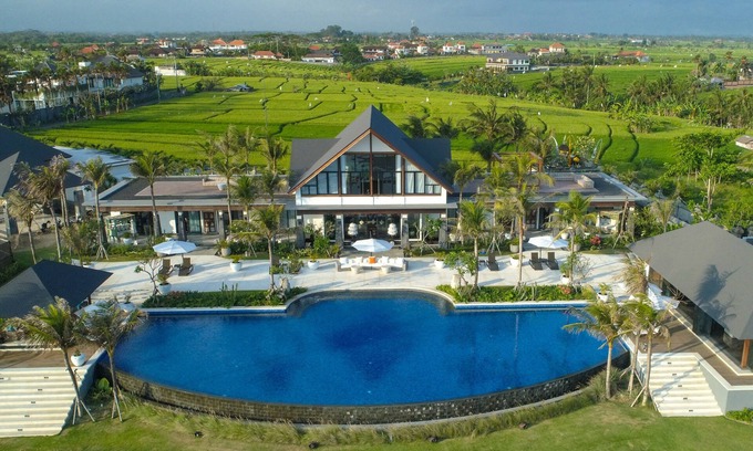 Kekeran House | Beach front Luxury Villa in Cemagi Beach