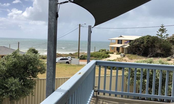 Falcon House | Beach House - located at Falcon