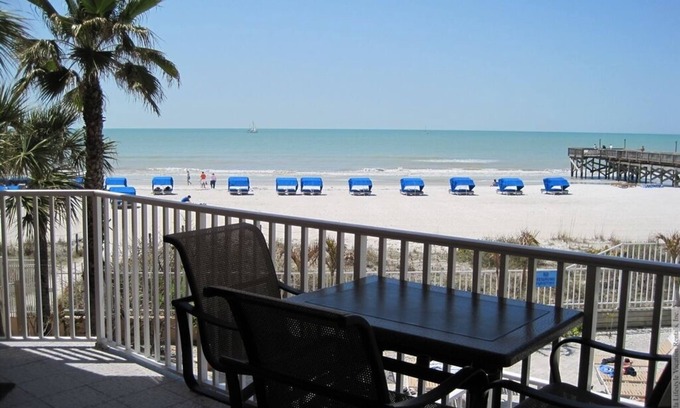 Indian Shores Condo | Beach Palms Condominium 109- Fabulous Gulf views from all rooms!
